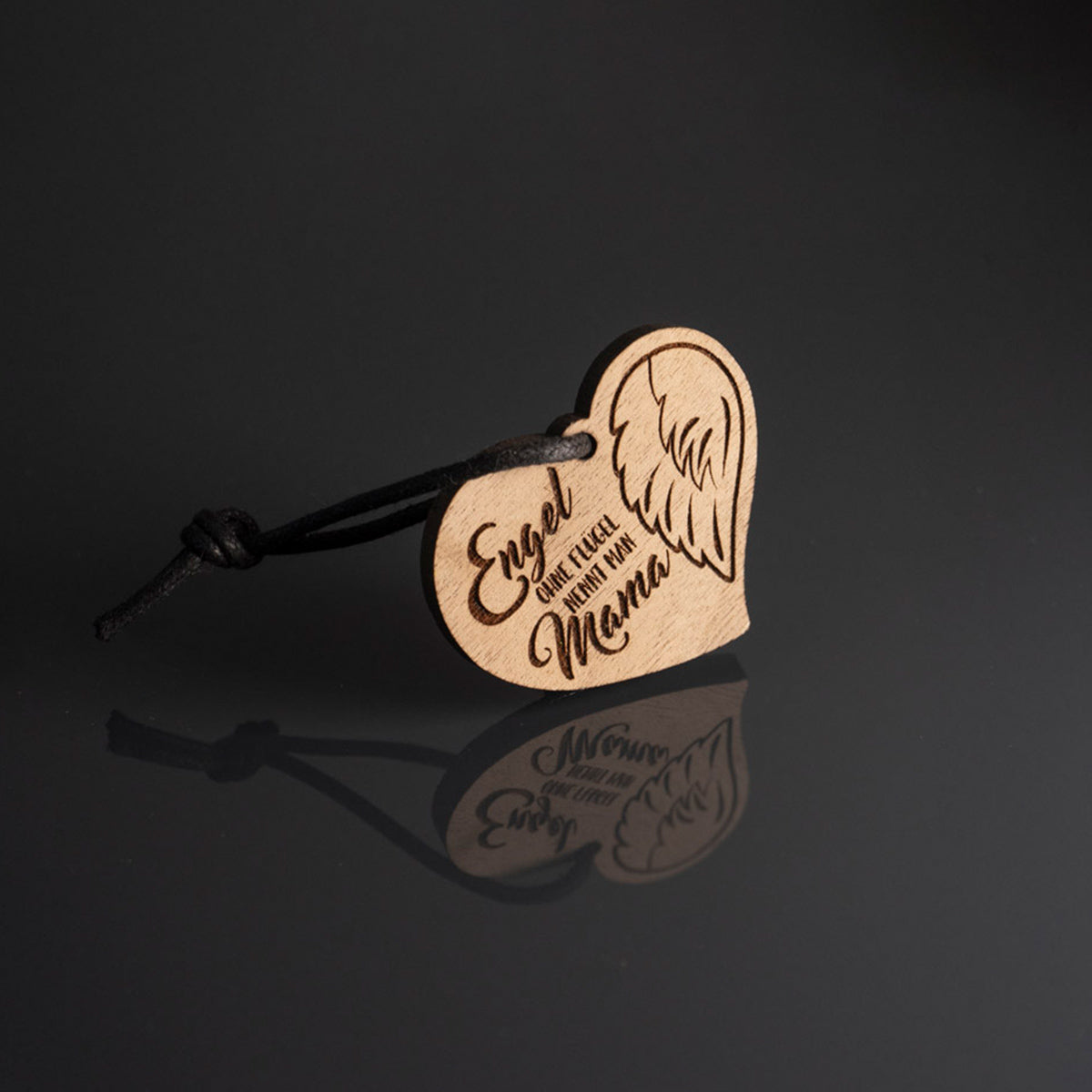 Schlüsselanhänger "Engel ohne Flügel nennt man Mama" | Herz aus Holz